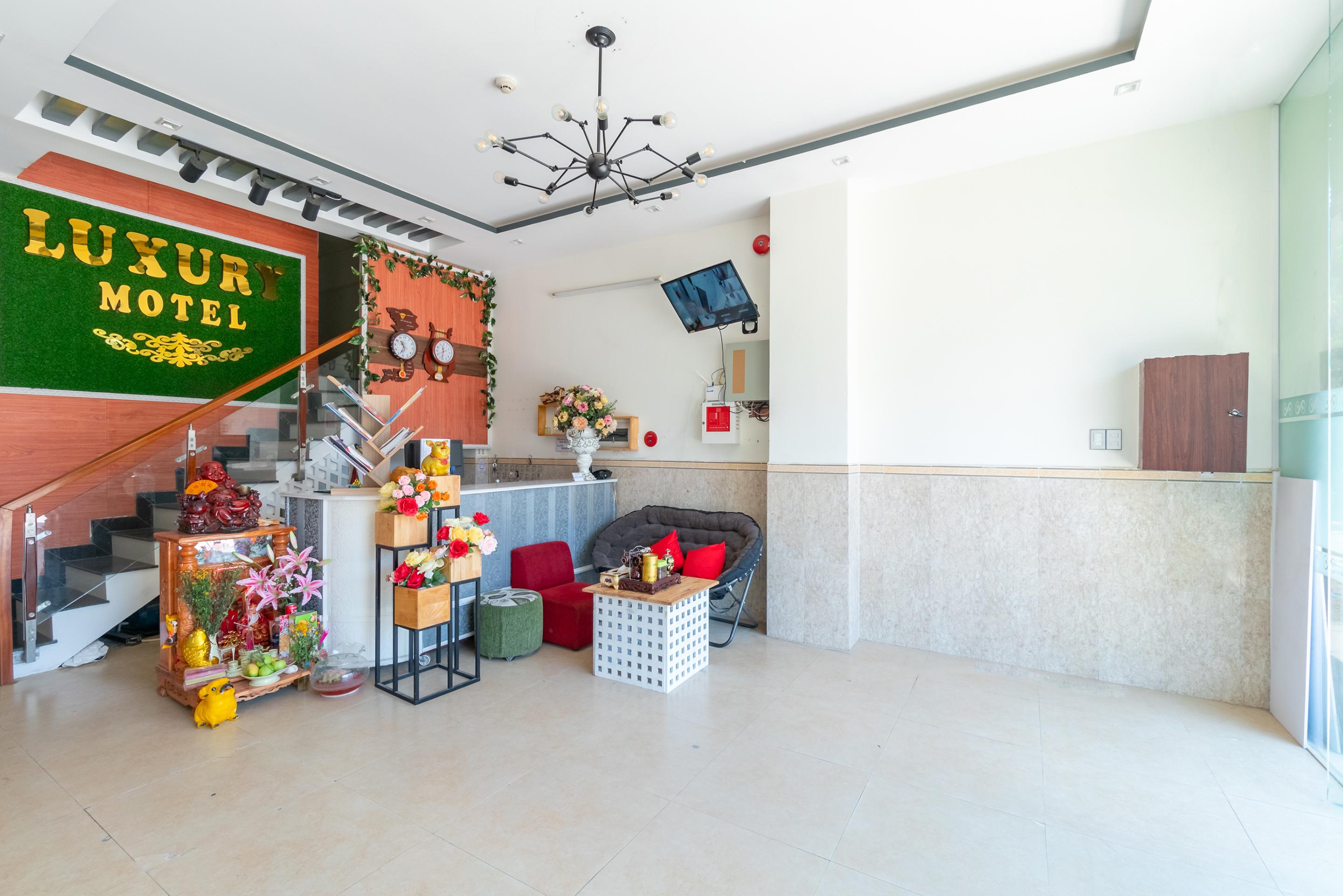 Oyo 238 Luxury Motel Danang Exterior photo
